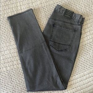 Banana Republic Men’s Gray Travel Jeans